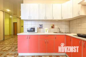 1-к квартира, посуточно, 55м2, 20/25 этаж