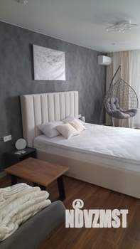 1-к квартира, посуточно, 47м2, 1/1 этаж