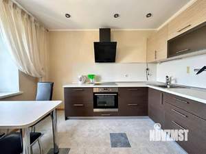 3-к квартира, посуточно, 77м2, 1/1 этаж