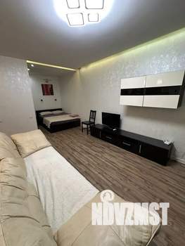 1-к квартира, посуточно, 39м2, 19/24 этаж