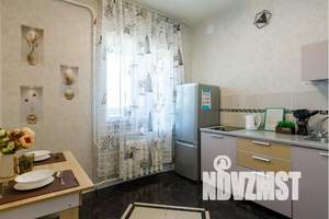 1-к квартира, посуточно, 40м2, 18/18 этаж