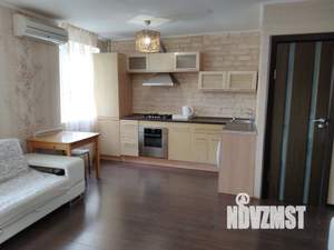 1-к квартира, посуточно, 38м2, 1/1 этаж