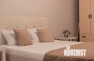 1-к квартира, посуточно, 40м2, 2/27 этаж