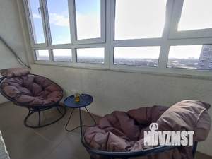 Студия квартира, посуточно, 35м2, 11/25 этаж