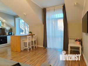 Студия квартира, посуточно, 42м2, 4/4 этаж