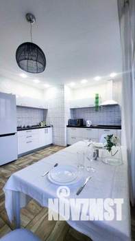 1-к квартира, посуточно, 55м2, 1/1 этаж