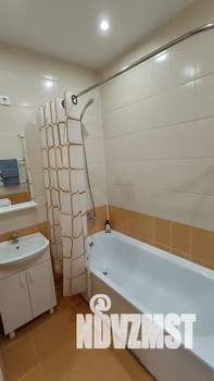 1-к квартира, посуточно, 35м2, 3/16 этаж