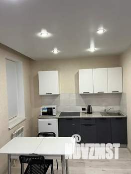 Студия квартира, посуточно, 37м2, 13/25 этаж