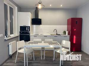 Студия квартира, посуточно, 44м2, 23/24 этаж