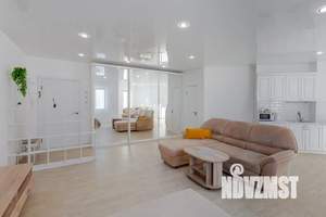 Студия квартира, посуточно, 48м2, 2/19 этаж