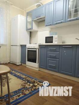 1-к квартира, посуточно, 42м2, 8/10 этаж