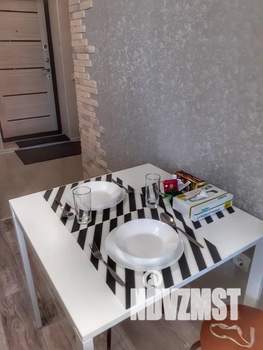 1-к квартира, посуточно, 37м2, 3/10 этаж