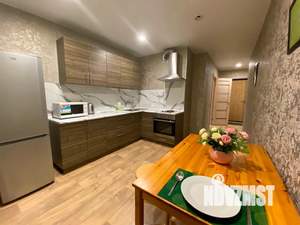 1-к квартира, посуточно, 40м2, 5/19 этаж