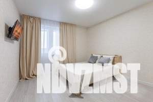 1-к квартира, посуточно, 45м2, 13/23 этаж