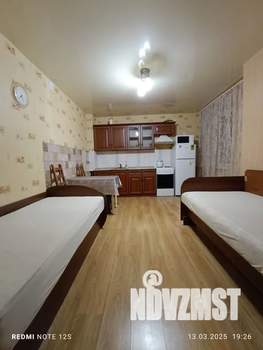 1-к квартира, посуточно, 50м2, 3/18 этаж