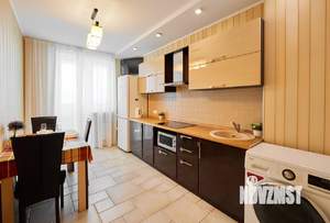 1-к квартира, посуточно, 56м2, 1/1 этаж