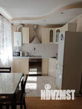 2-к квартира, посуточно, 46м2, 3/5 этаж