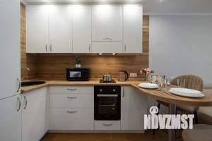 1-к квартира, посуточно, 45м2, 8/9 этаж