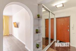 1-к квартира, посуточно, 47м2, 1/1 этаж