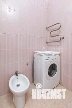 1-к квартира, посуточно, 52м2, 1/1 этаж