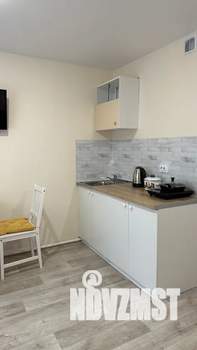 Студия квартира, посуточно, 25м2, 1/3 этаж