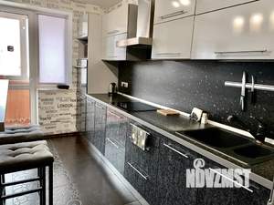 Студия квартира, посуточно, 54м2, 16/24 этаж