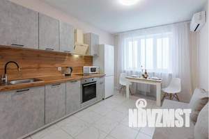 1-к квартира, посуточно, 45м2, 13/23 этаж