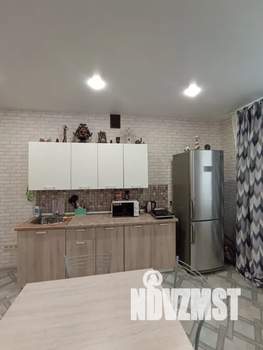 Студия квартира, посуточно, 42м2, 1/16 этаж