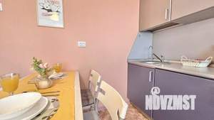 1-к квартира, посуточно, 53м2, 1/1 этаж