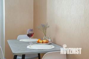 1-к квартира, посуточно, 60м2, 1/1 этаж