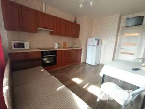 1-к квартира, посуточно, 46м2, 3/24 этаж