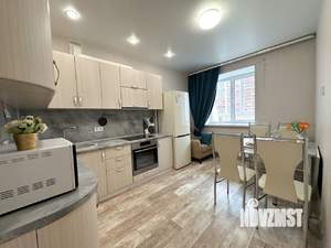 1-к квартира, посуточно, 36м2, 8/18 этаж