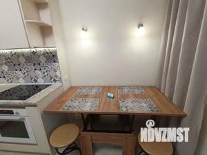 1-к квартира, посуточно, 35м2, 10/25 этаж