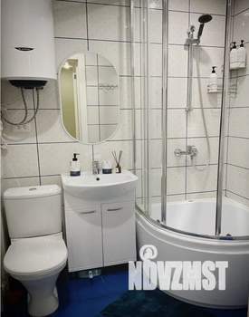 1-к квартира, посуточно, 43м2, 1/10 этаж