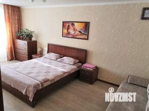 1-к квартира, посуточно, 35м2, 6/9 этаж