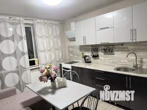 1-к квартира, посуточно, 46м2, 1/1 этаж