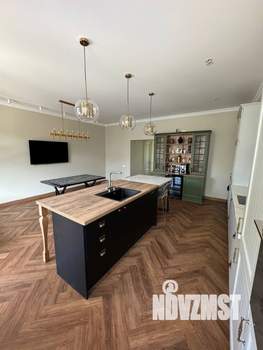 5-к квартира, на длительный срок, 250м2, 3/3 этаж