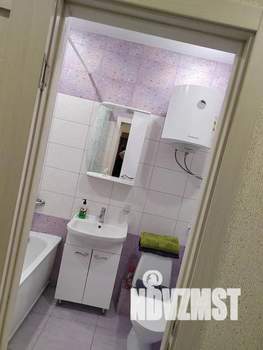 1-к квартира, посуточно, 40м2, 13/22 этаж