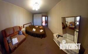 3-к квартира, посуточно, 72м2, 1/1 этаж