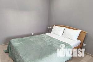 1-к квартира, посуточно, 42м2, 10/10 этаж