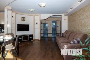 1-к квартира, посуточно, 46м2, 1/1 этаж