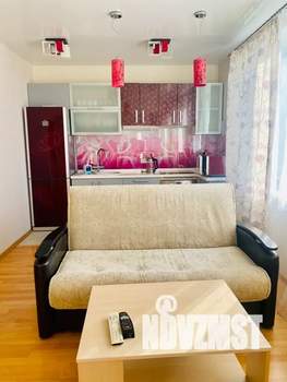 2-к квартира, посуточно, 50м2, 8/10 этаж
