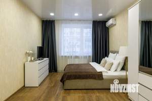 1-к квартира, посуточно, 45м2, 7/18 этаж