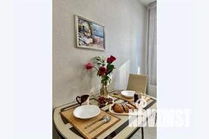 1-к квартира, посуточно, 42м2, 3/27 этаж