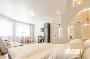 1-к квартира, посуточно, 53м2, 1/1 этаж