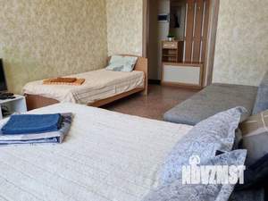 1-к квартира, посуточно, 42м2, 1/1 этаж