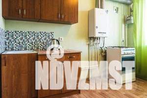 1-к квартира, посуточно, 34м2, 3/3 этаж