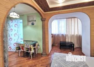 1-к квартира, посуточно, 42м2, 10/18 этаж