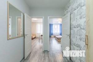 1-к квартира, посуточно, 42м2, 1/1 этаж