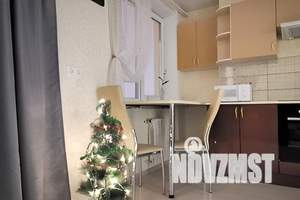 1-к квартира, посуточно, 38м2, 23/24 этаж